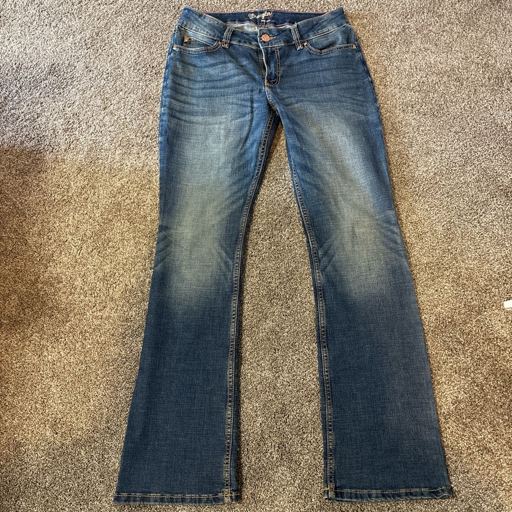 Wrangler Women's Boot Cut Jeans in Blue